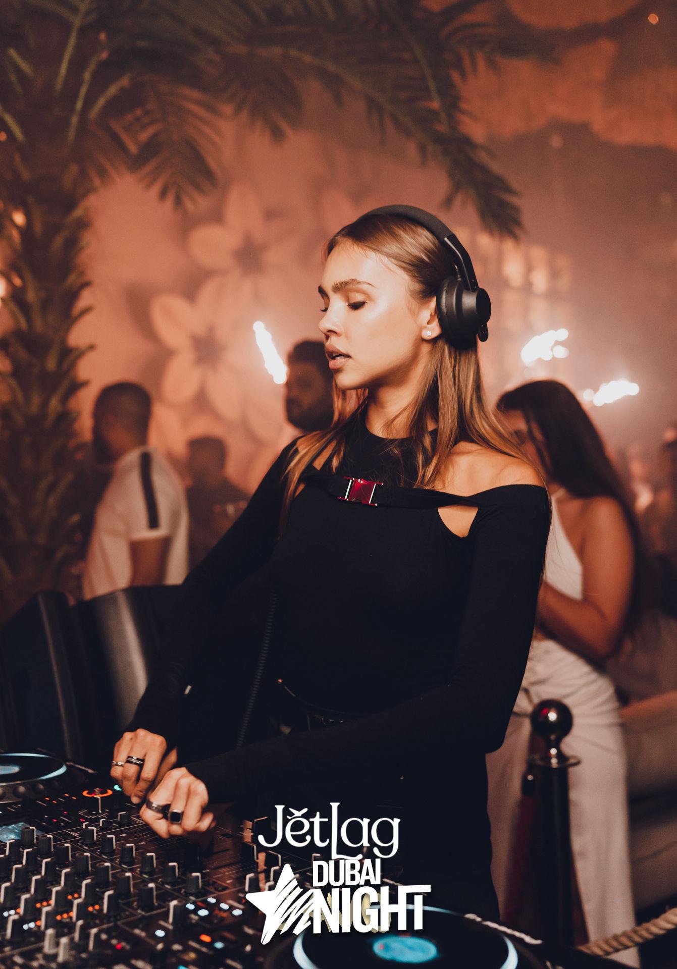 https://api.stage.dubainight.com/static-image/region_dubai/marked/1-103-3584-2024-04-25.jpg
