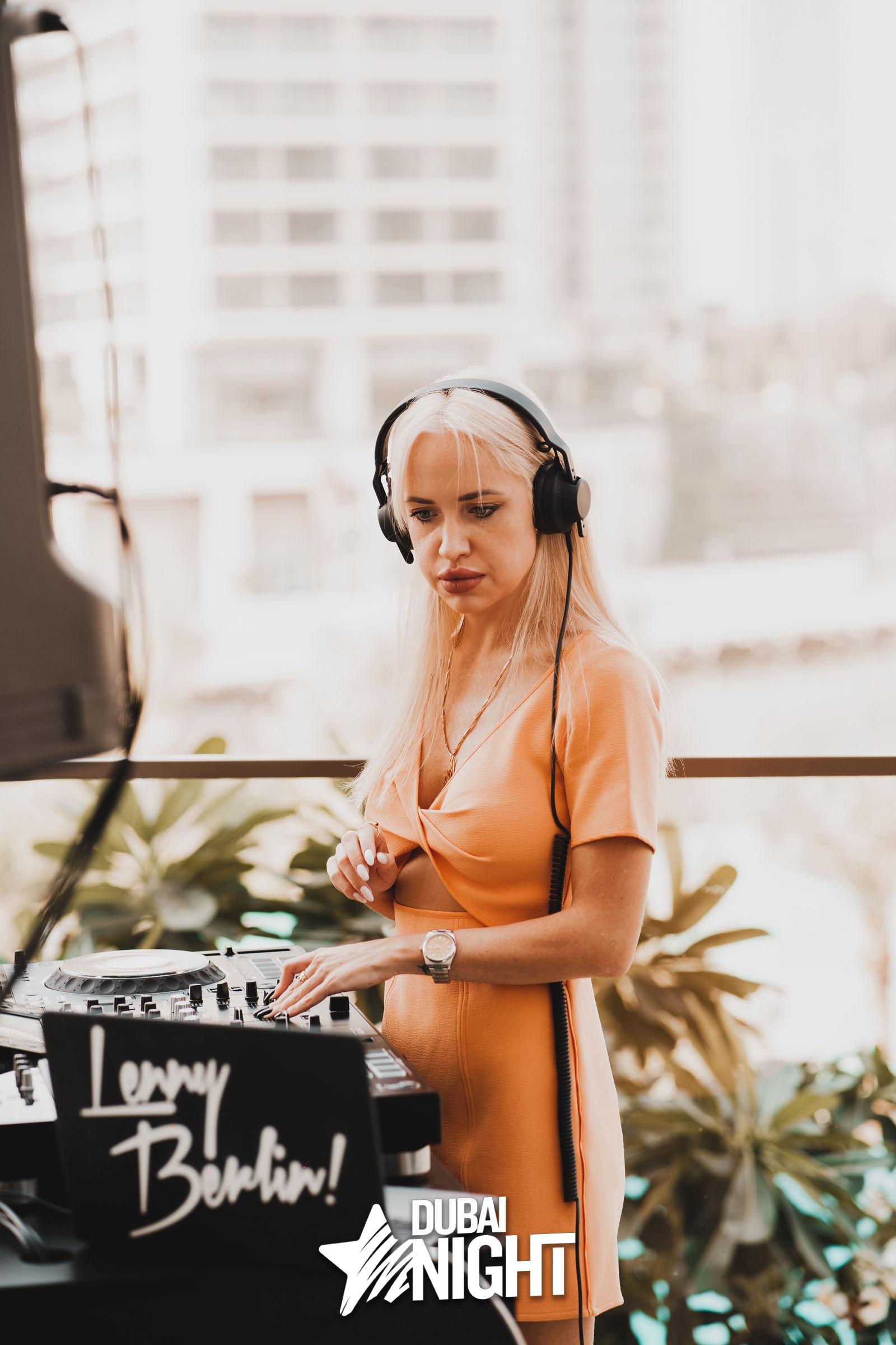 https://api.stage.dubainight.com/static-image/region_dubai/marked/1-53-9390-2023-12-26.jpg
