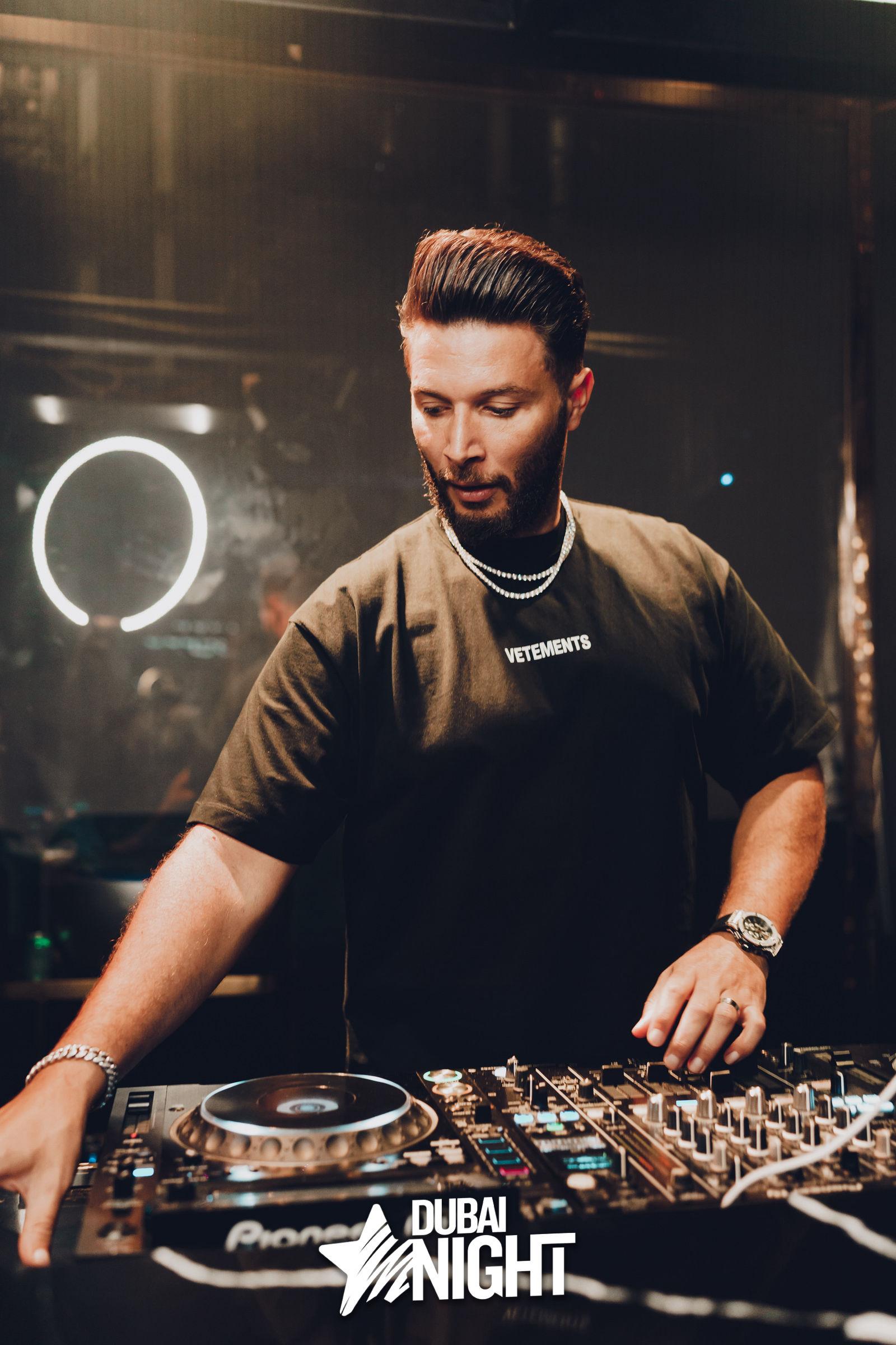 https://api.stage.dubainight.com/static-image/region_dubai/marked/1-60-7284-2024-05-27.jpg